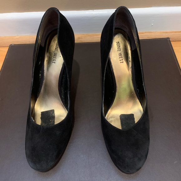 Nine West black pumps - Picture 2 of 3